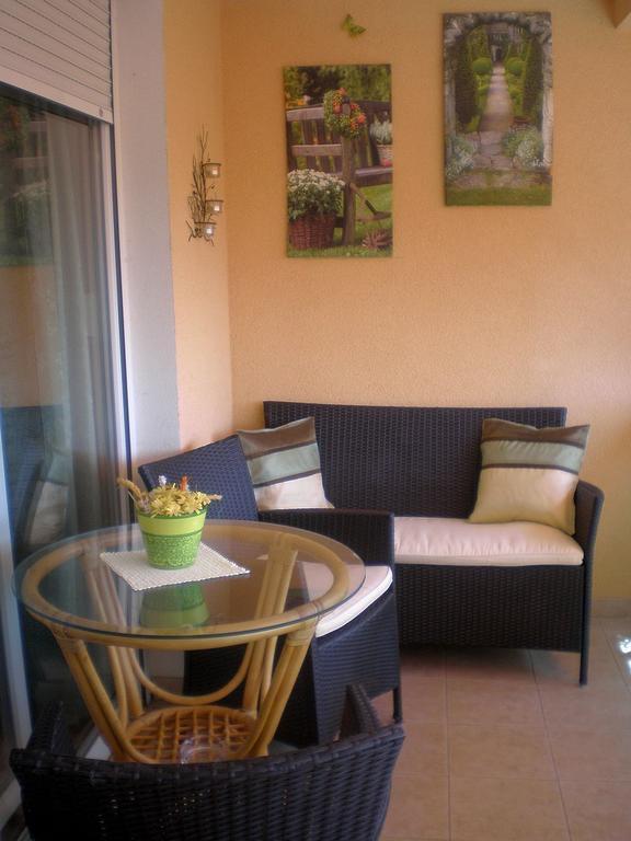 Apartments Boras Selce Habitación foto
