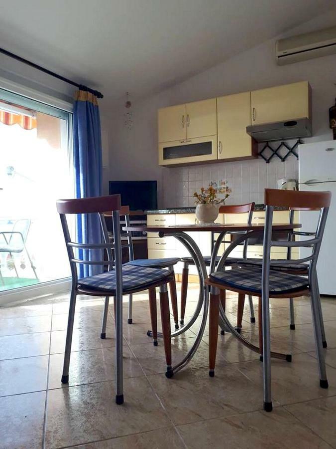 Apartments Boras Selce Exterior foto